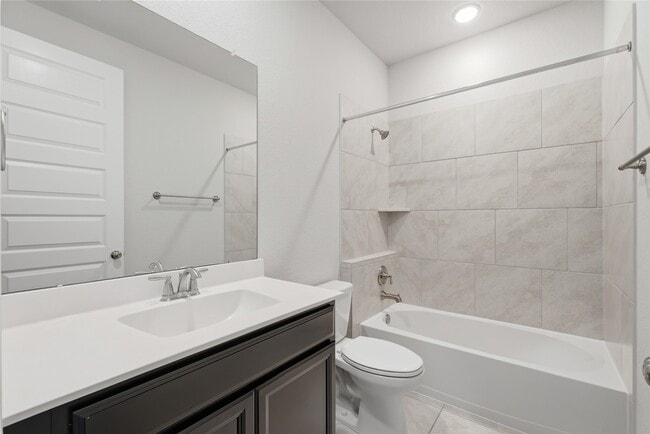 Building Photo - 15846 Weston Ridge Dr