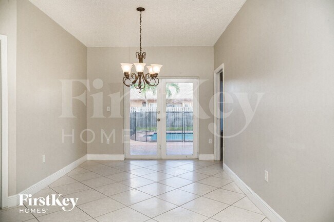 Foto del edificio - 13233 SW 203rd St