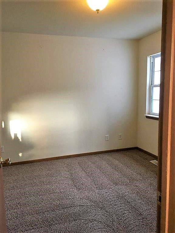 Building Photo - 16868 Hurricane Ln