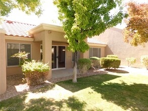 Building Photo - 2517 Banora Point Dr