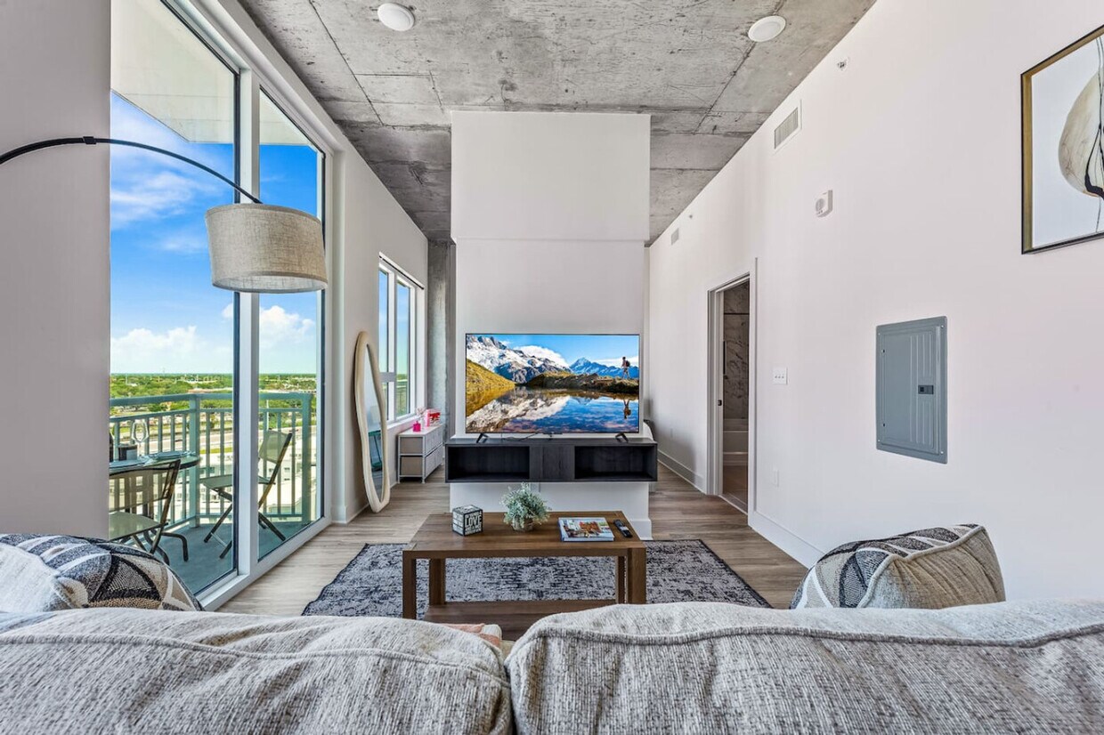 Foto principal - 617 N 12th St