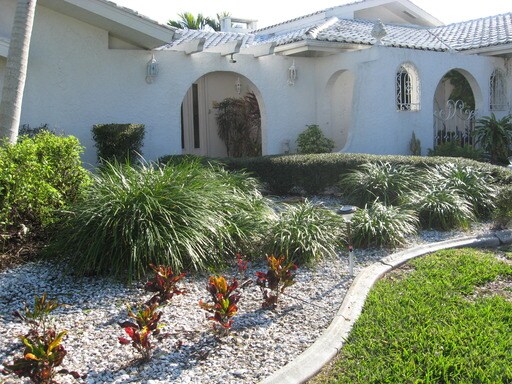 Building Photo - 1746 Sandy Cir