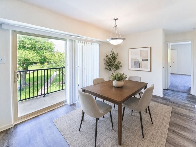 Building Photo - Chesterfield Apartment Homes