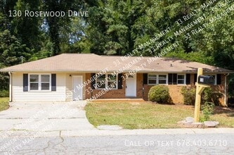 Building Photo - 130 Rosewood Dr