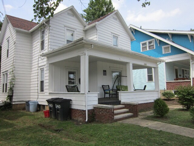 Building Photo - 240 E State St