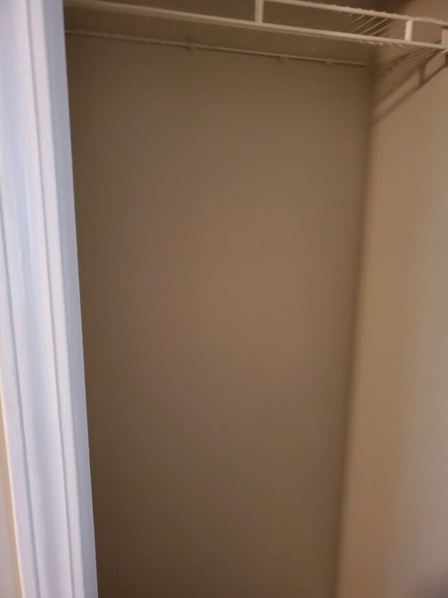 Foto del edificio - 2628 Elmin St