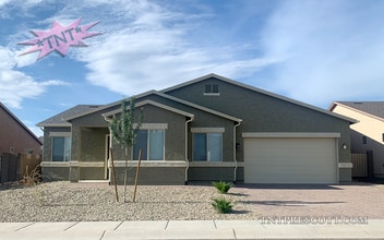 Building Photo - 6101 E Cottage Dr