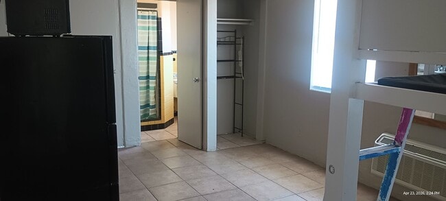 Photo - Furnished Beachside Studio Apartment