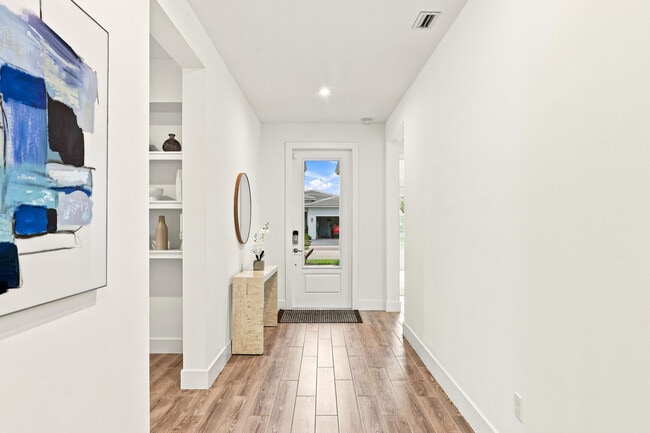 Building Photo - 11724 SW Aquila Wy