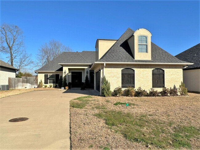 Building Photo - Coming Soon! Luxurious 4 Bedroom 3 Bath Ho...