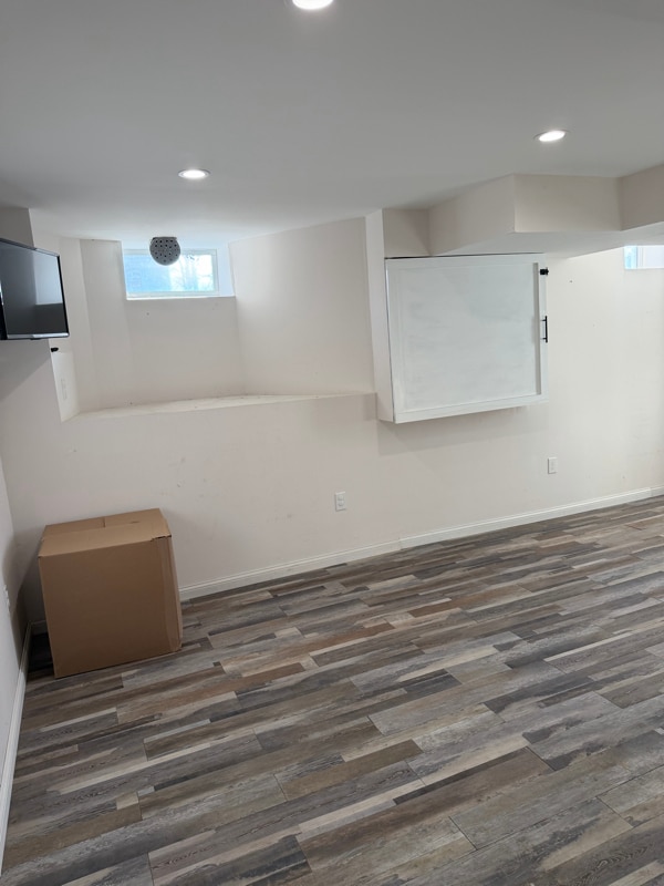 Building Photo - 89 Monroe St