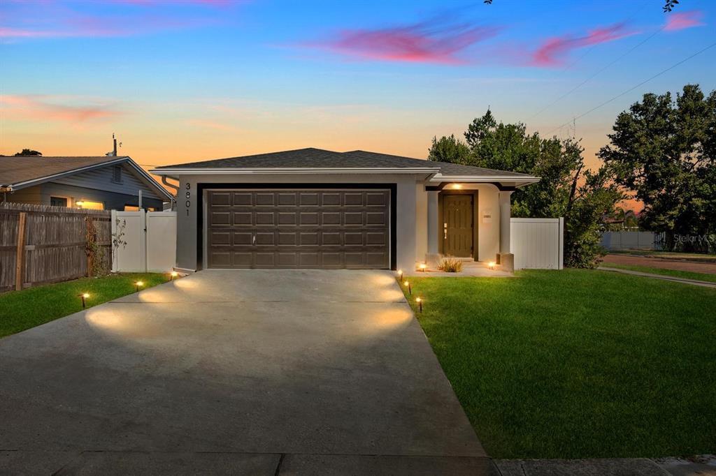 Foto principal - 3801 1st Ave N