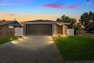 Building Photo - 3801 1st Ave N