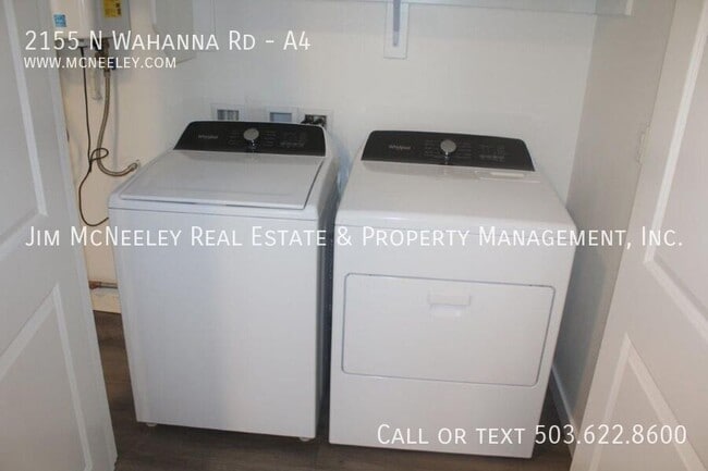 Building Photo - 2155 N Wahanna Rd