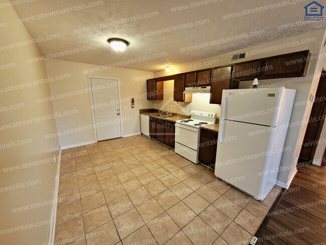 Foto del edificio - 401 Spruce Ave