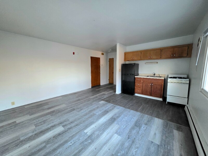 Foto del edificio - 6166 S Packard Ave