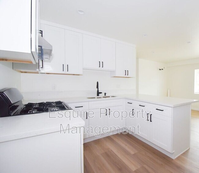 Foto del edificio - 520 S Seaward Ave