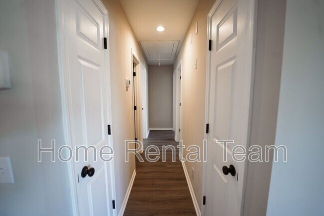 Foto del edificio - 107 Blue Gill Ln