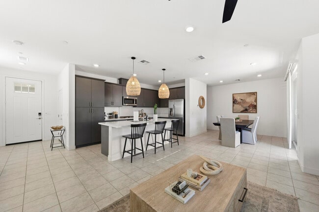 Building Photo - 76273 Cornell Wy