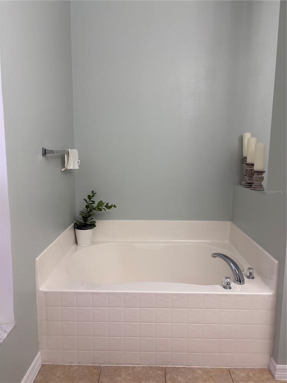 Foto del edificio - 5610 Forest Ridge Dr