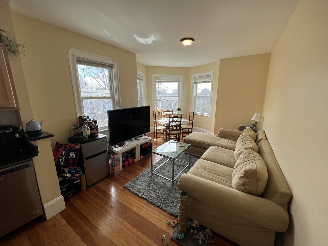 48 Lowell St Unit 2, Somerville, MA 02143 - Apartments in Somerville ...