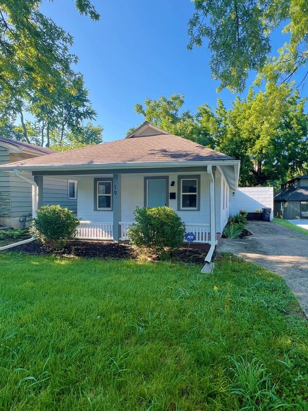 Foto principal - Charming Renovated Bungalow in Waldo – Mod...