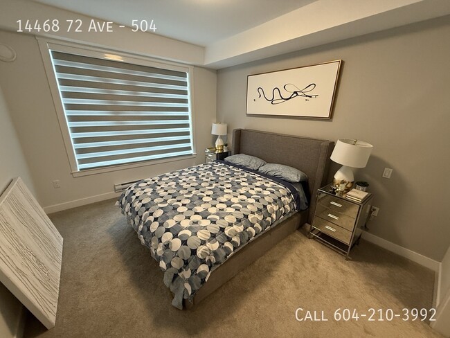 Building Photo - Modern Penthouse in Surrey