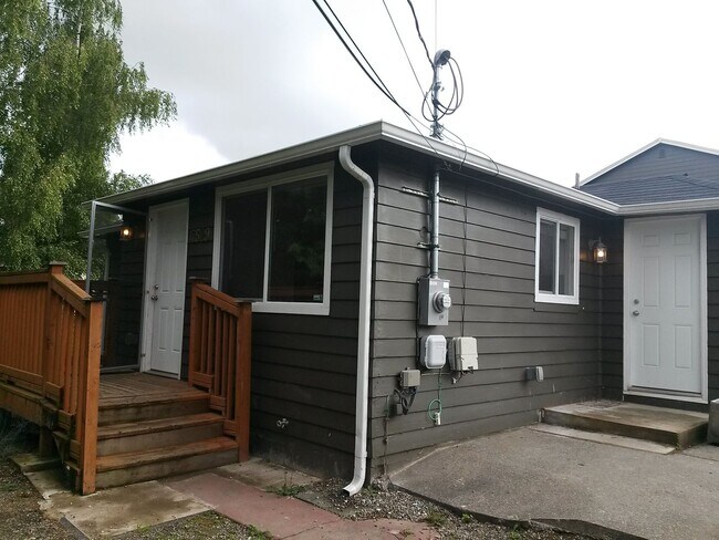 Foto del edificio - Lynnwood Bungalow