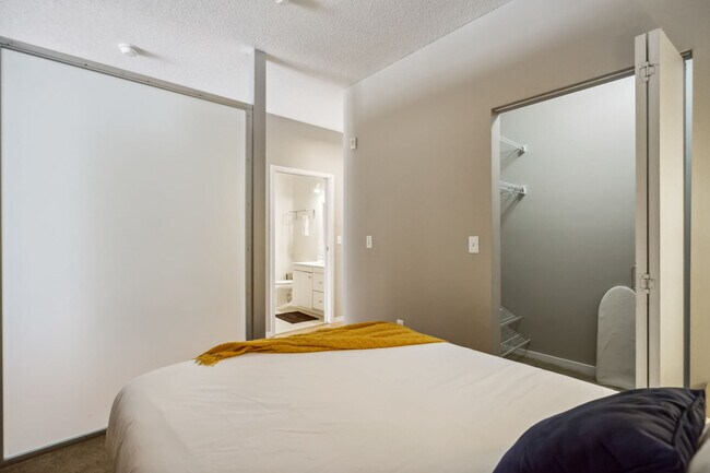 Foto del edificio - 616 Washington Ave S