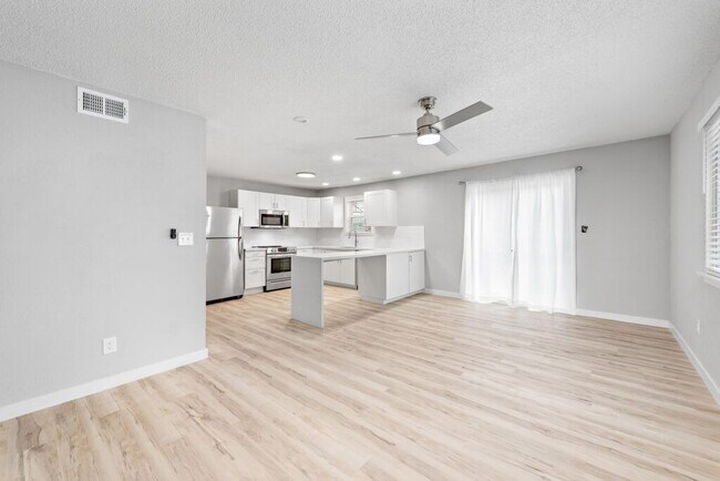 Foto del edificio - 3921 WYANDOTTE