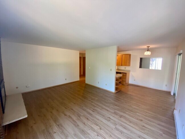 Foto del edificio - 2229 42nd Ave SW