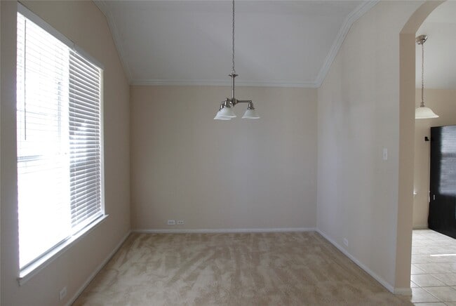 Building Photo - 1722 Lansing Cove Dr