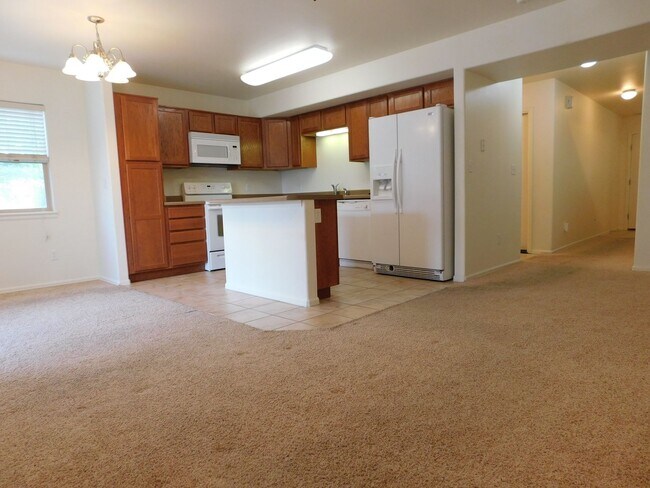 Foto del edificio - AWESOME 3 bed 2.5 bath in North GJ
