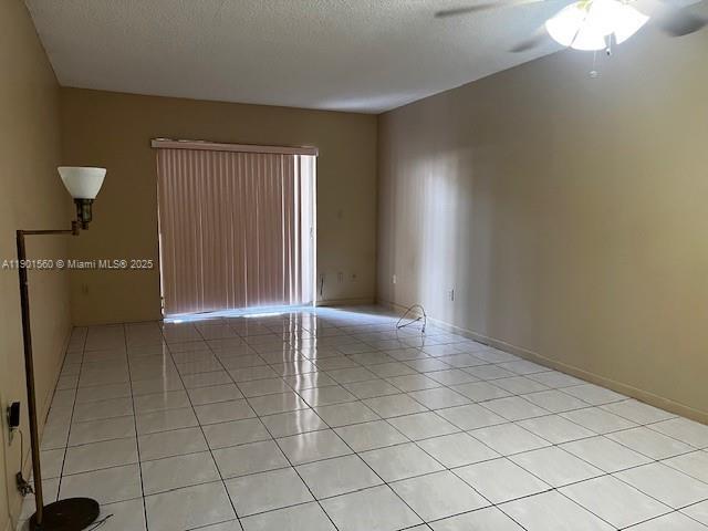 Foto del edificio - 10851 SW 2nd St