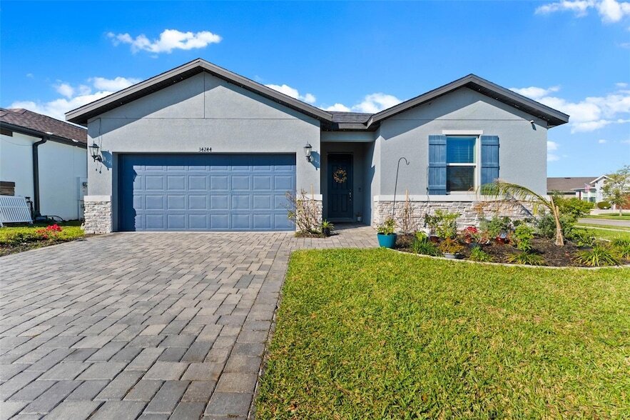 Foto principal - 34244 Radley Wy