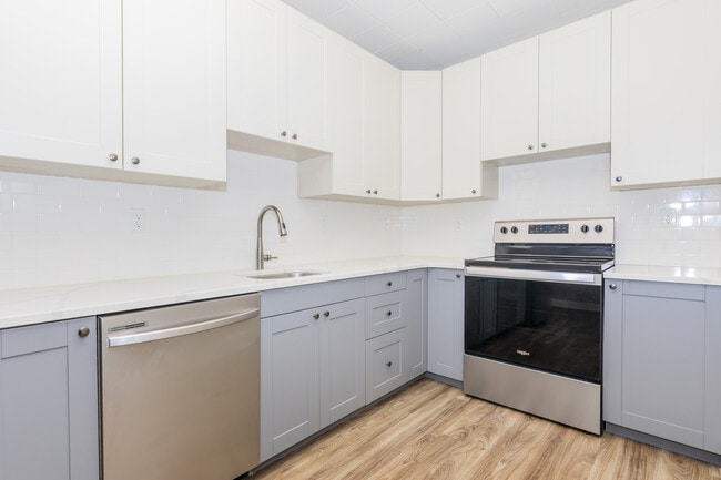 Building Photo - Furlow Apartments