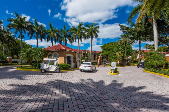 Foto del edificio - 2021 Renaissance Blvd