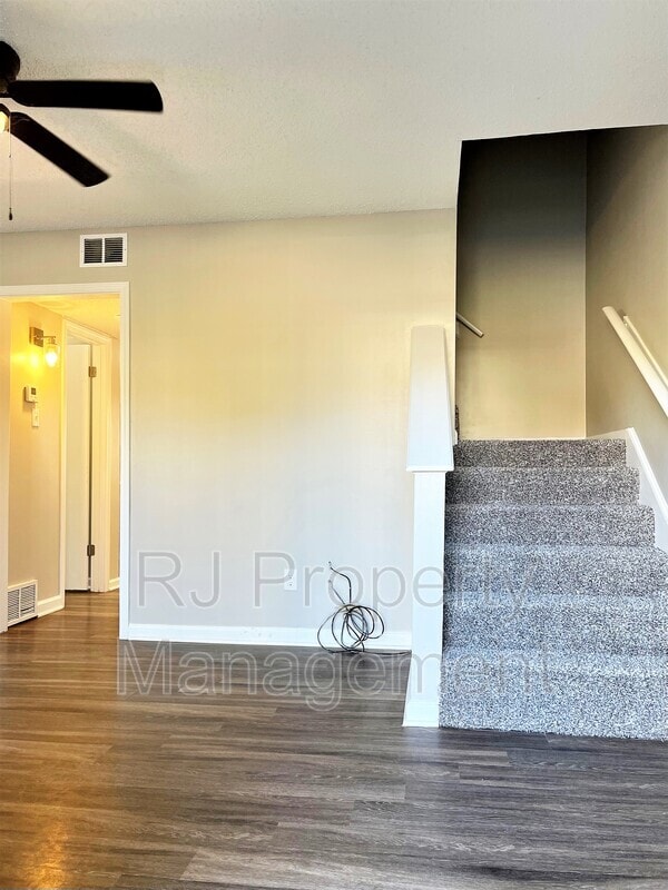 Photo - 2344 N Orchid Dr Townhome