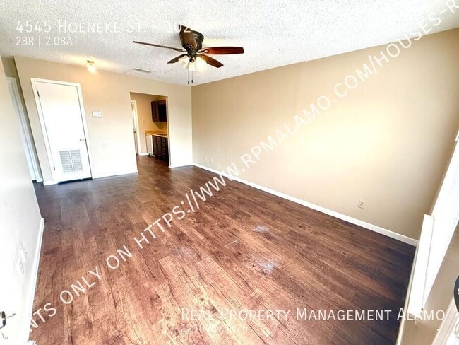 Building Photo - 4545 Hoeneke Dr