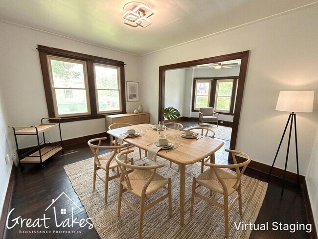 Foto del edificio - Cozy 2 Bedroom 1 Bathroom now available for rent!
