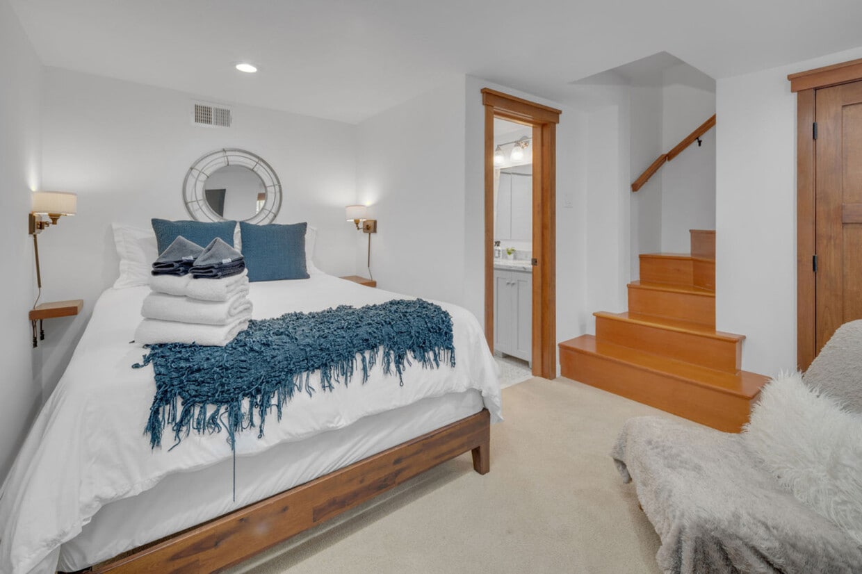 Foto principal - 1048 Johnson Ave