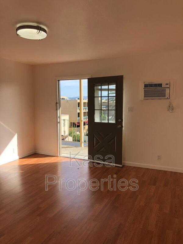 Foto del edificio - 2140 California St