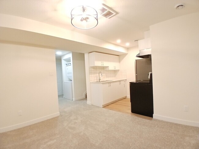 Photo du bâtiment - 5142 Kinney Wy SW