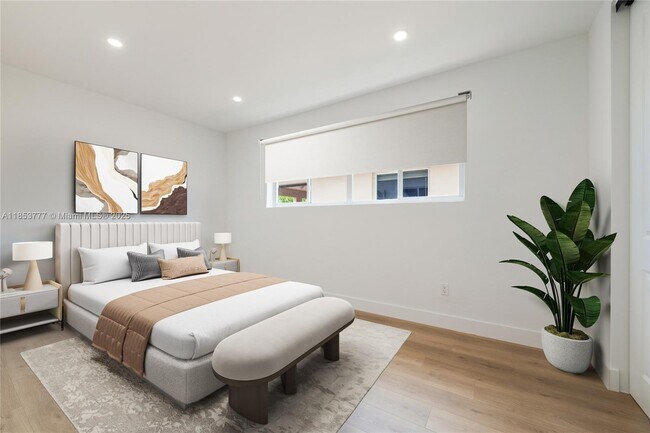 Foto del edificio - 2811 SW 65th Ave