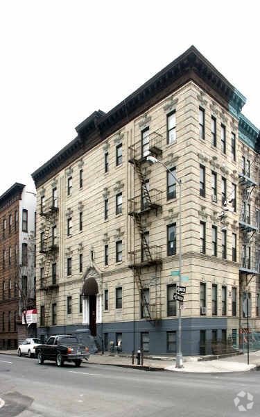 Building Photo - 169 Howard Ave