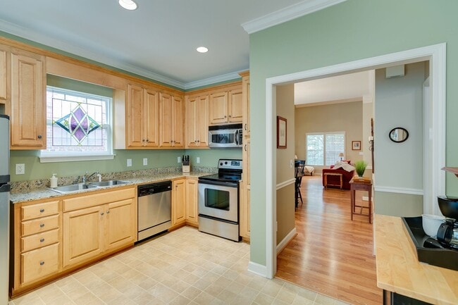 Photo - 1870 Brentwood Pointe Townhome
