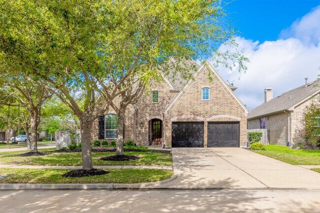 Building Photo - 6003 Hedgepark Dr