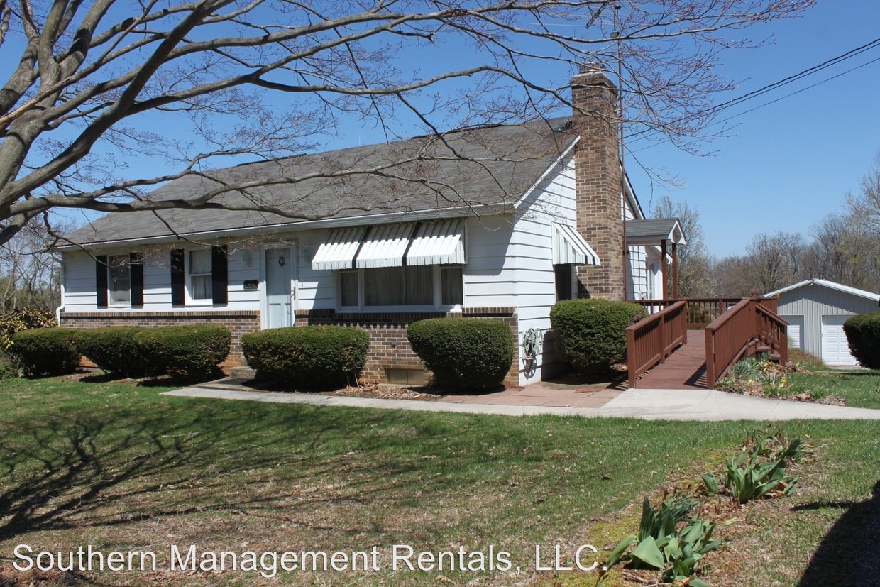 Foto principal - 3 br, 1.5 bath House - 1135 Fawn Grove Road