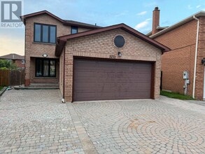 Building Photo - 3271 Pilcom Crescent