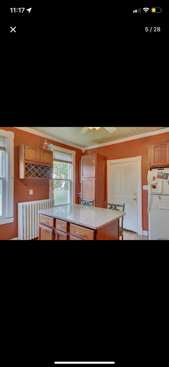 Kitchen - 43 Imperial Ave
